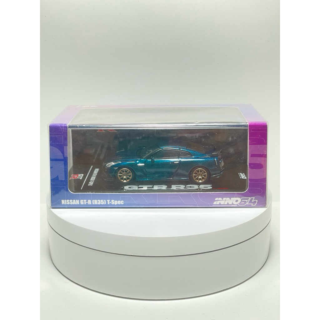INNO64 Nissan GT-R R35 T-Spec Midnight Purple