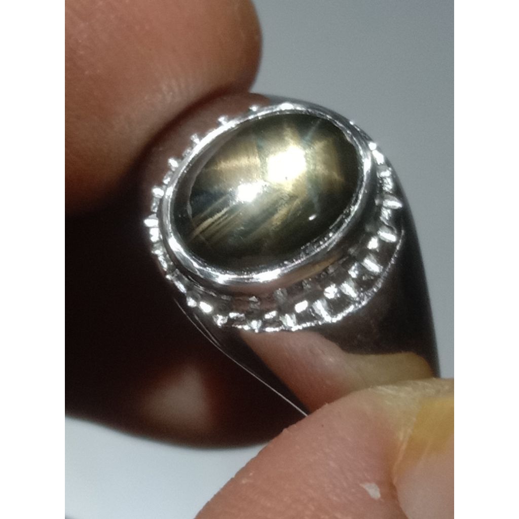 Natural Black Safir / Bangsing Kresnadana Star 12