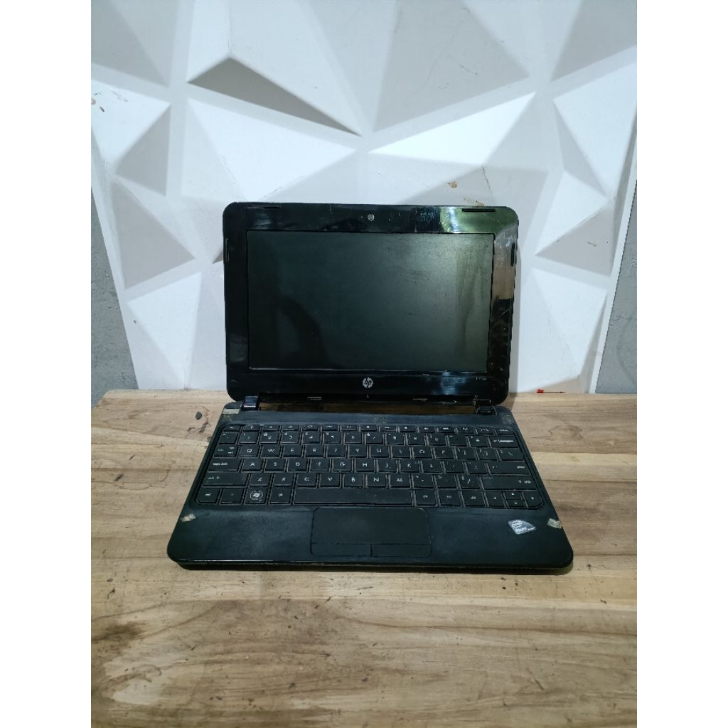 Notebook HP mini 110 - Mesin Hidup - Minus LCD TOMPEL - RAM 2GB - HARDISK 160GB
