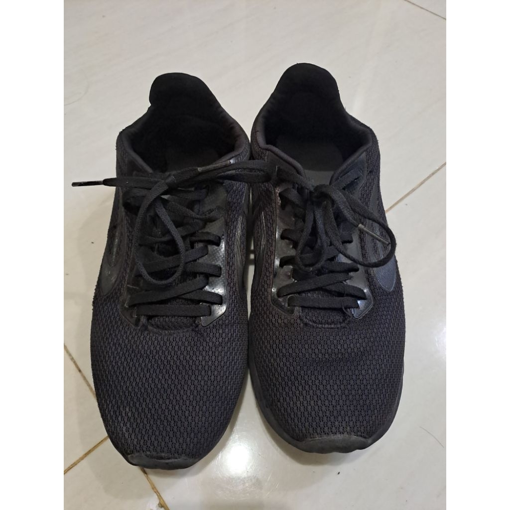 Sepatu 910 nineten size 41