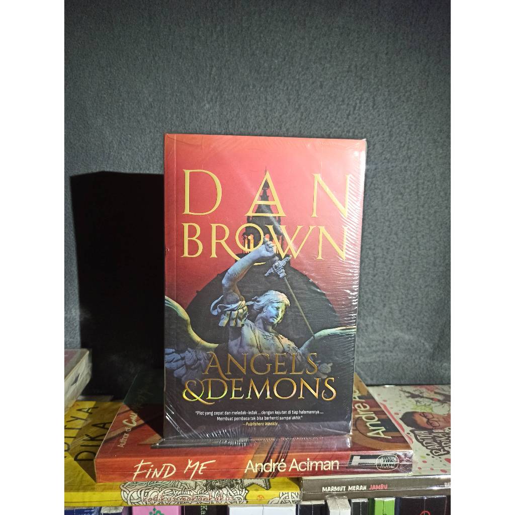 Buku Angels & Demons - Dan Brown
