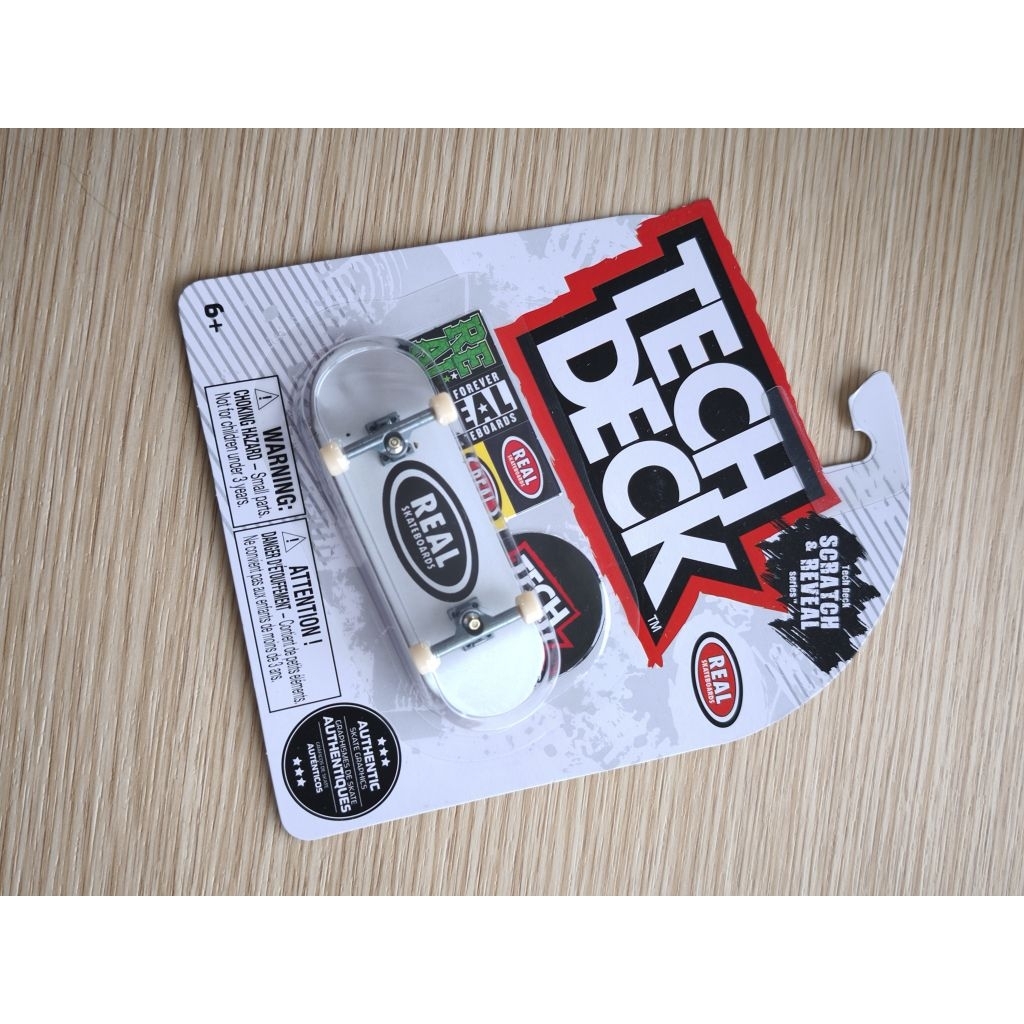 Fingerboard - Tech Deck Scratch & Reveal Series