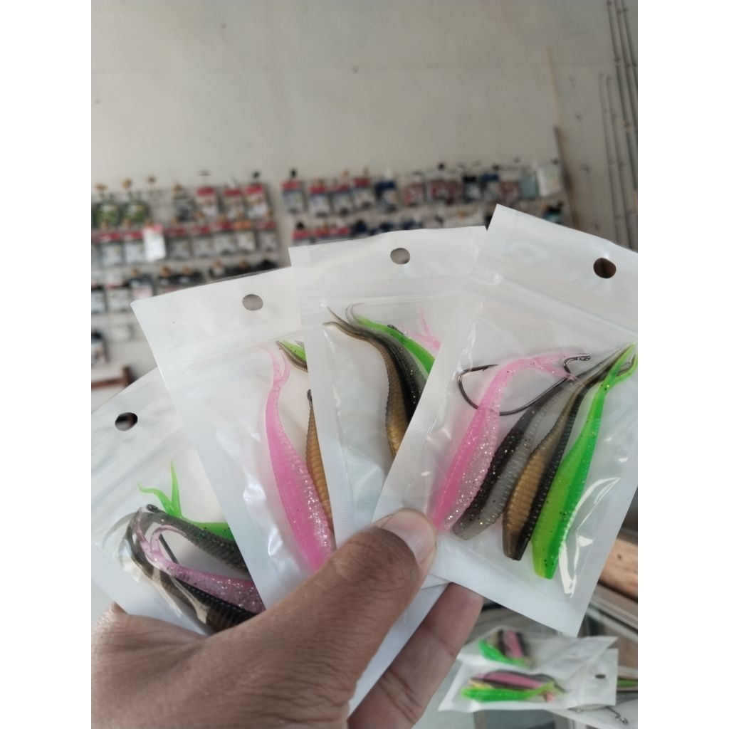 umpan soft lure/umpan tiruan ikan 7cm