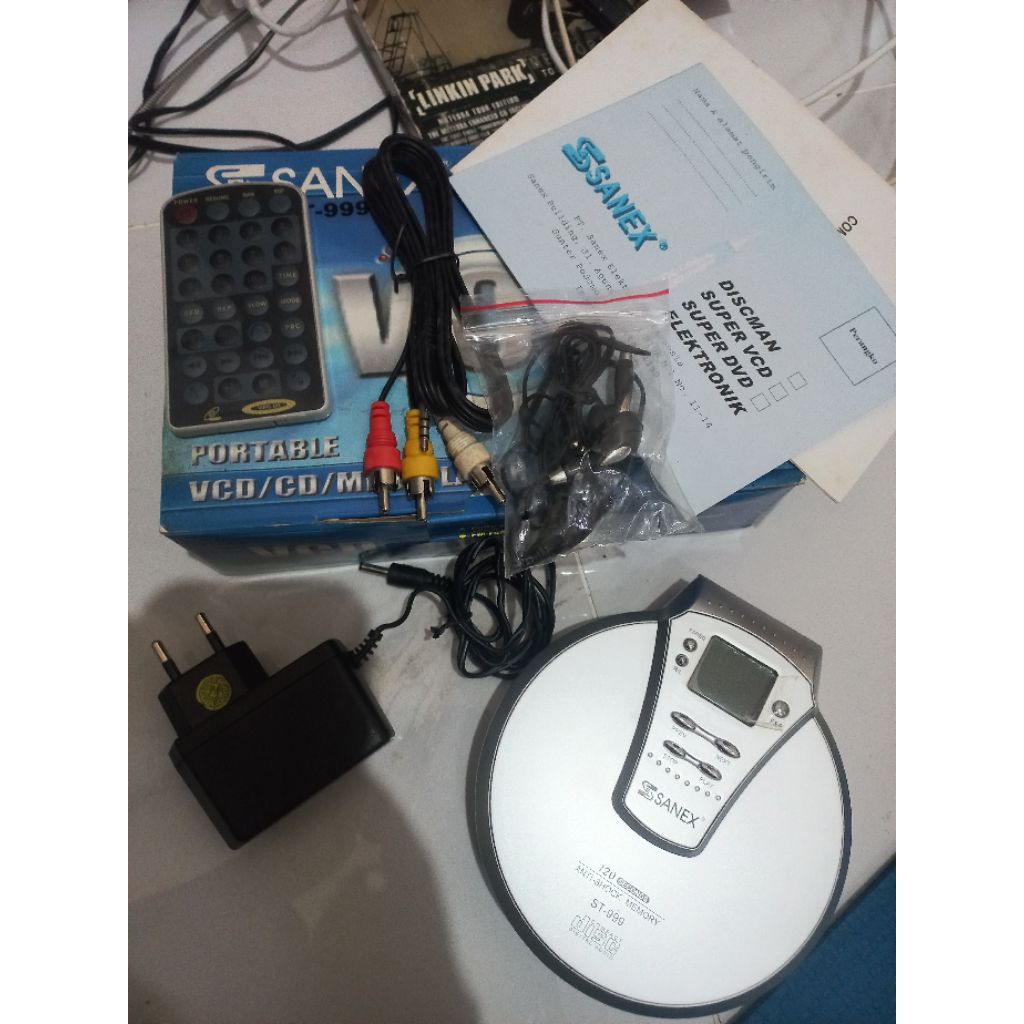 discman sanex -  ST-999 - portable cd player - pemutar cd