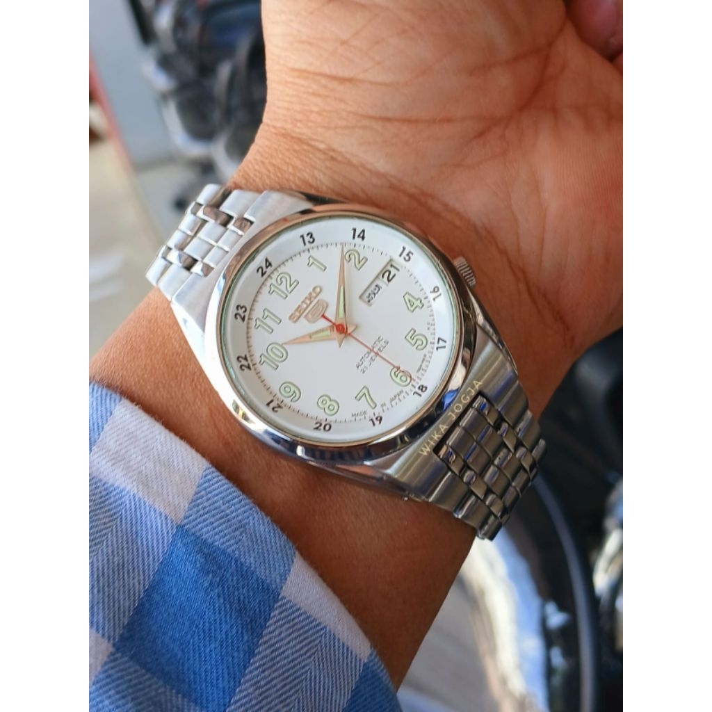 Seiko SNK579J1 Railway
7S26 - 02C0 JDM
Excellent Condition