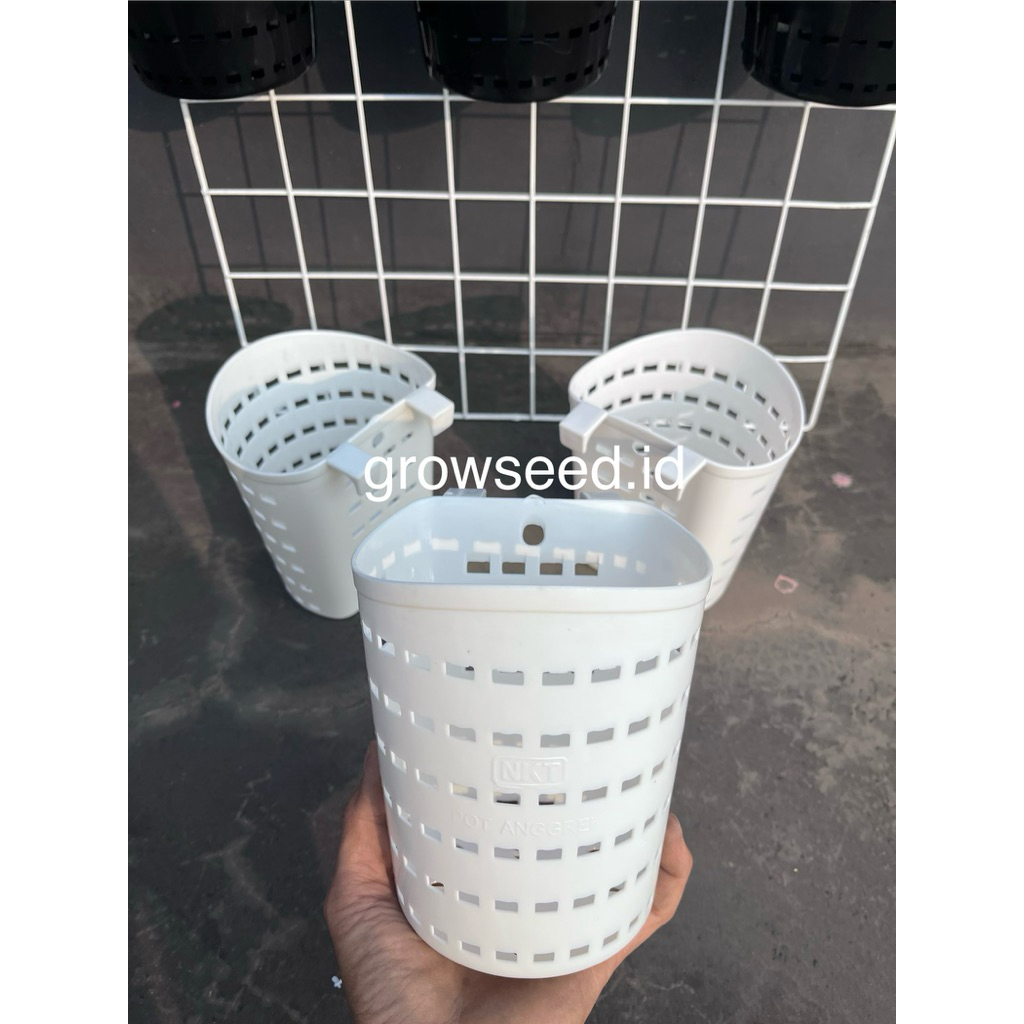 POT tempel plastik ANGGREK, POT pagar plastik ANGGREK ber diameter 15cm tersedia 3 warna putih,bata,