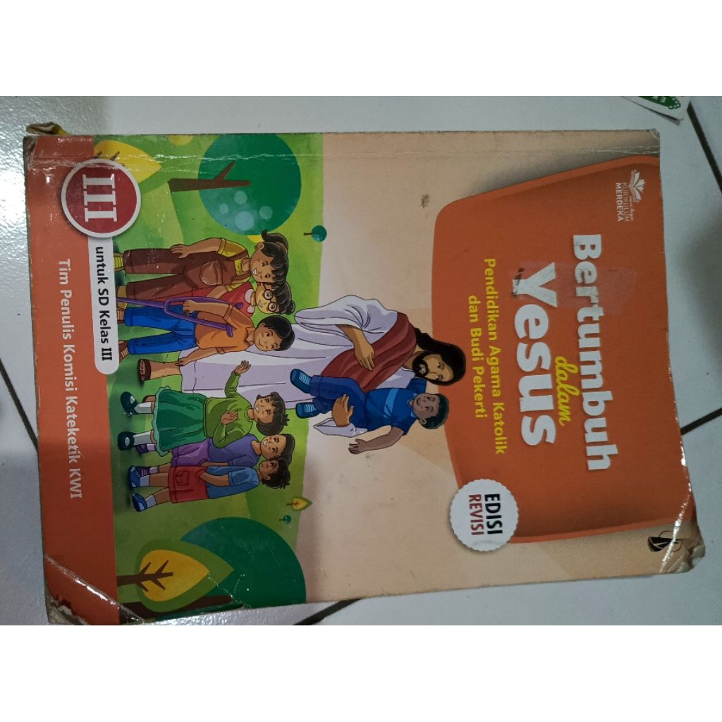 buku agama katolik