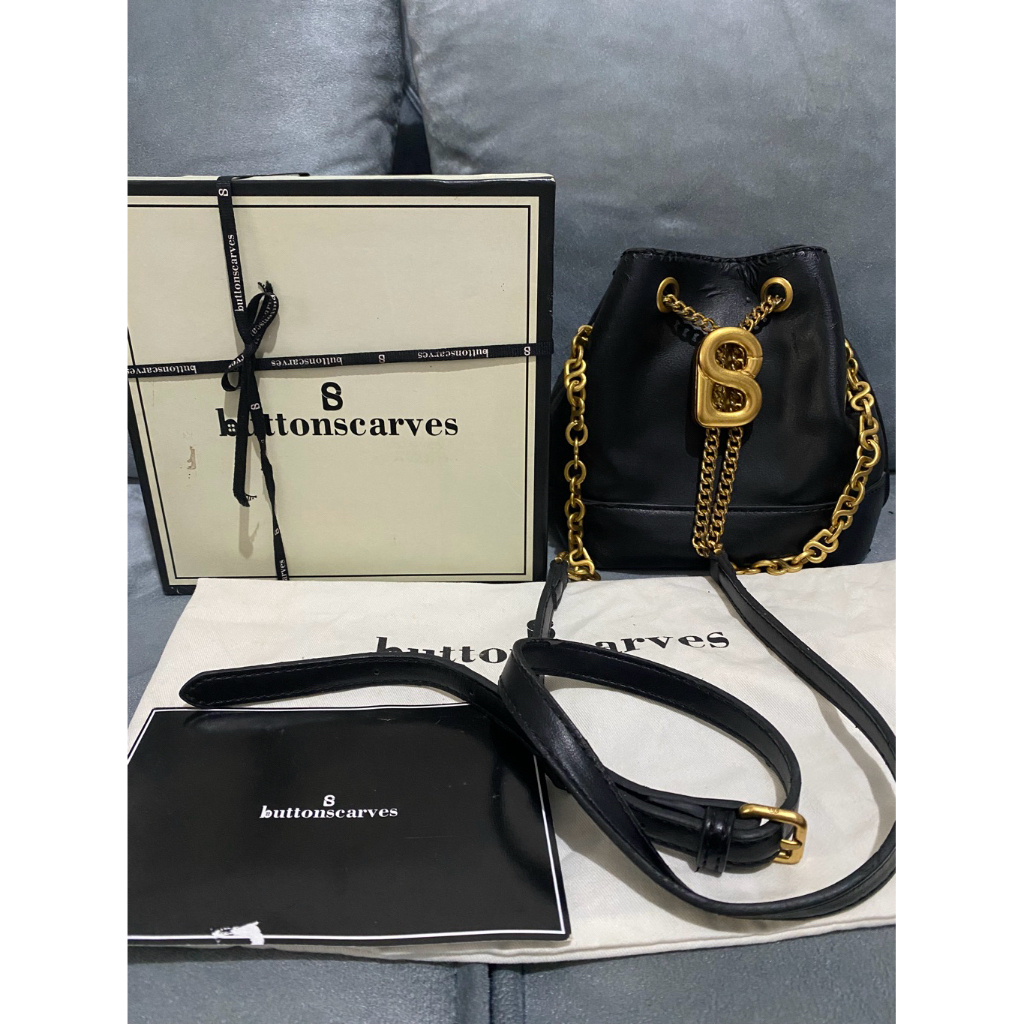 Preloved Buttonscarves Myra Small Black Gold Bag Original Tas Selempang Asli Box Rantai
