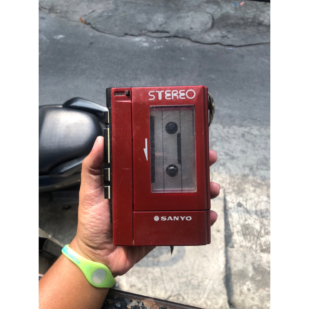 walkman sanyo m4440