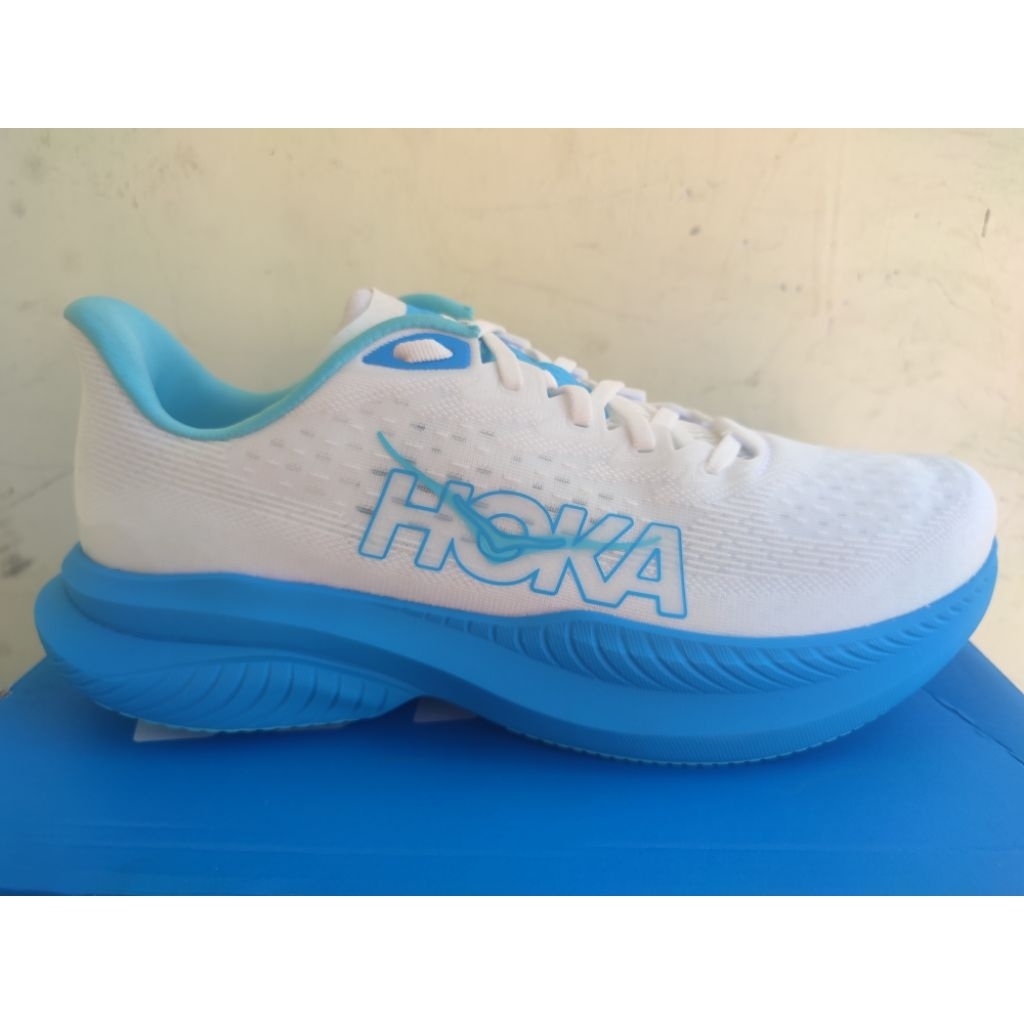 HOKA Mach 6