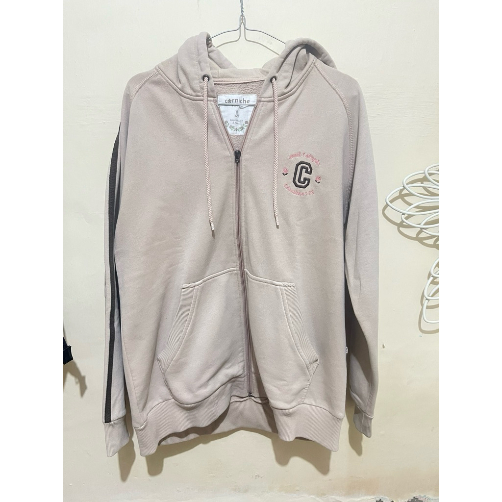 Preloved Jaket Corniche