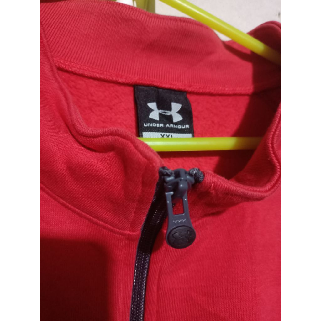 jaket under armour