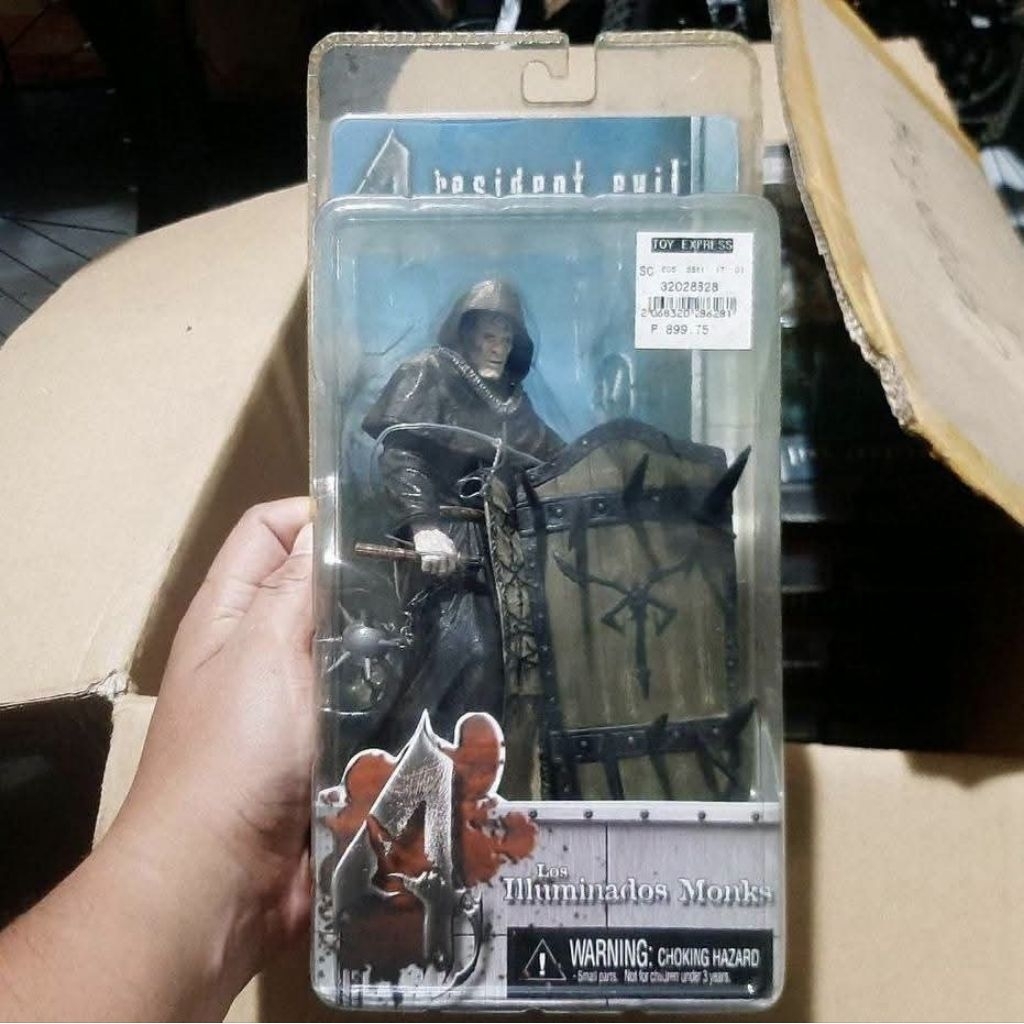 For Sale NECA Action Figure Resident Evil 4 Los Illuminados Monk harga satuan