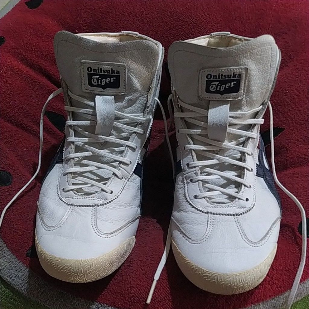 sepatu sneaker onitsuka tiger high preloved uk. 7
