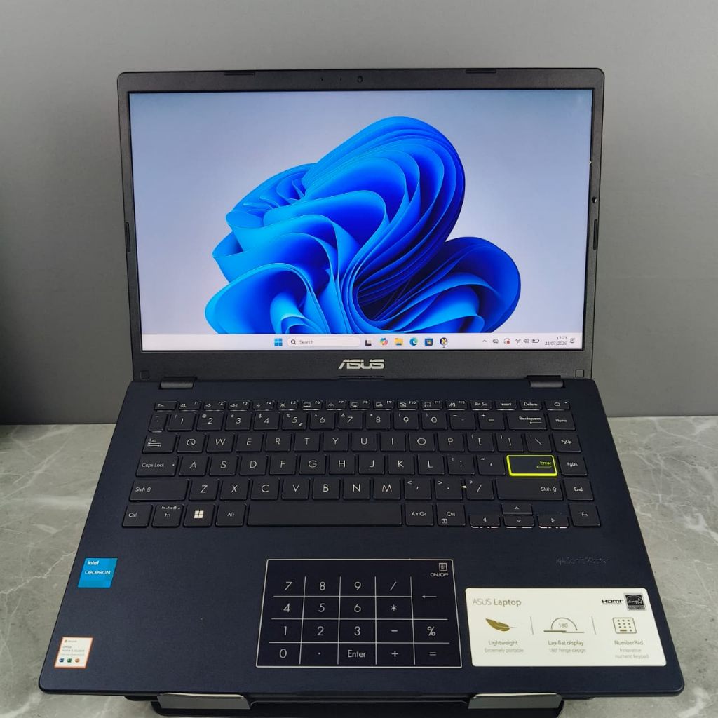ASUS VivoBook E410KA Intel Celeron N4500 RAM 8GB SSD 512GB Layar 14 Inch FHD Keyboard Backlight Lapt