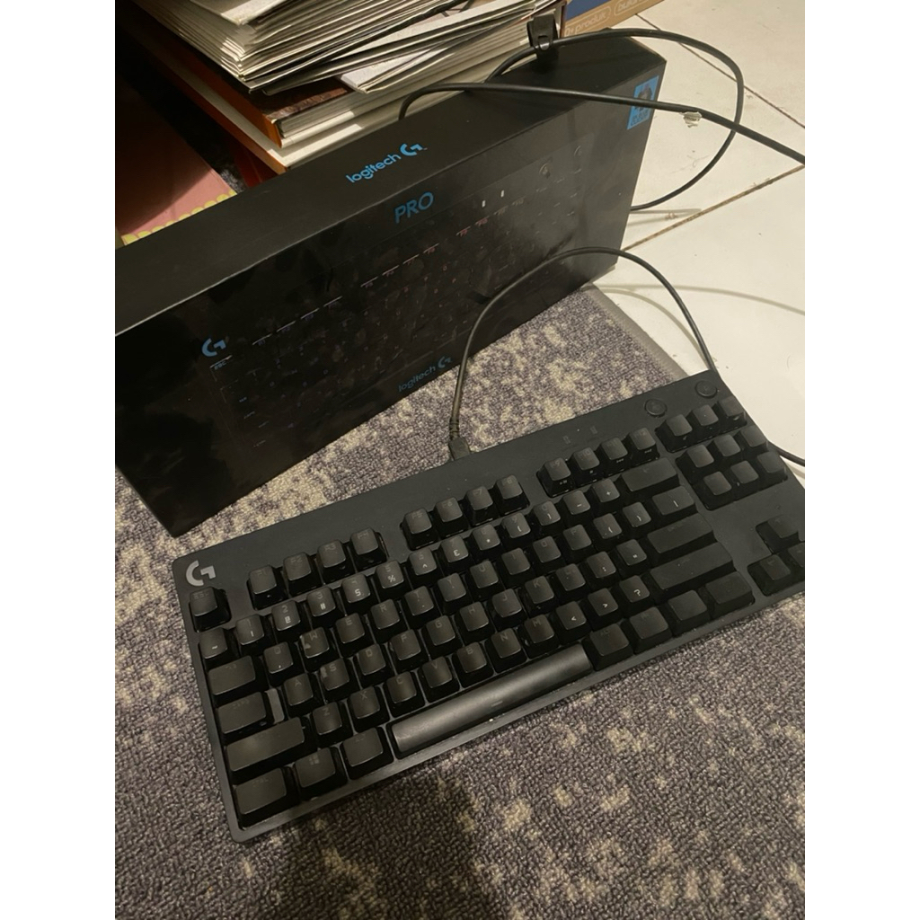 Logitech G pro TKL clicky mechanical keyboard bekas murah