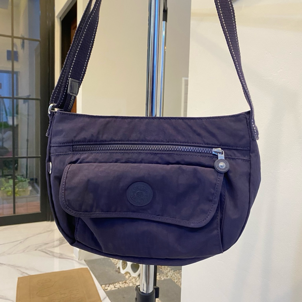 (Preloved) Kipling Tas Slempang Wanita (authentic/original)