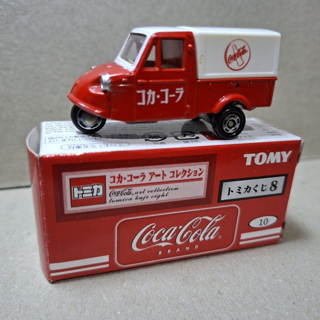 Diecast Tomica Daihatsu Midget cola
