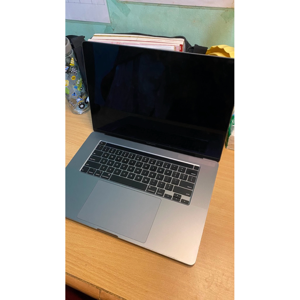 Macbook Pro 2019 i7 16inch 512gb Mati Total