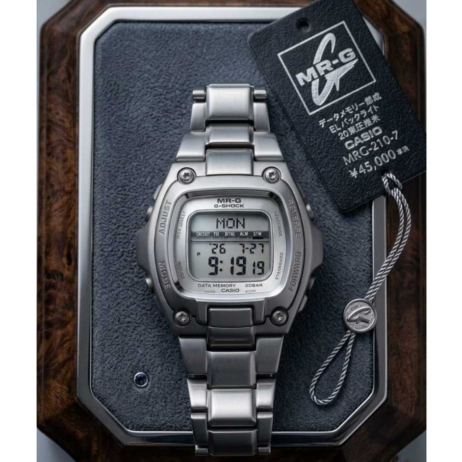 Jam Tangan Casio G-Shock MR-G 210-7 Full Titanium Original Free Box