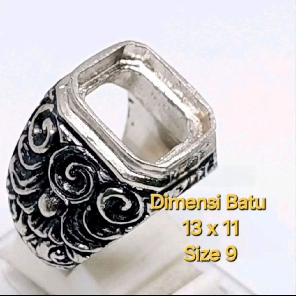 Ring Emban Kotak Ukir Awan Klasik 13x11 mm | Bingkai Cincin Ukuran Jari 9