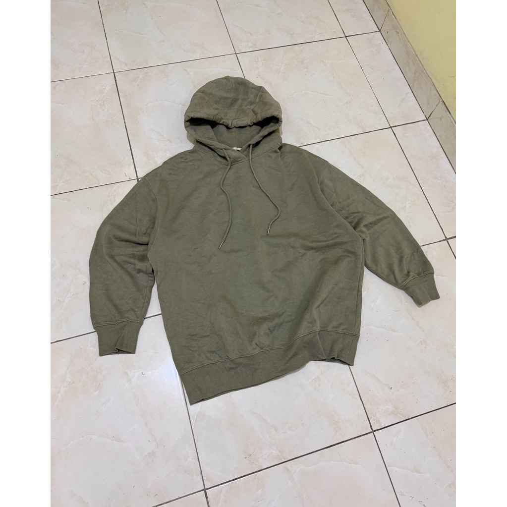 GU Hoodie