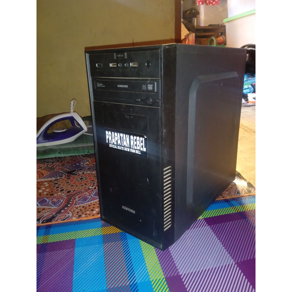 Casing pc bekas