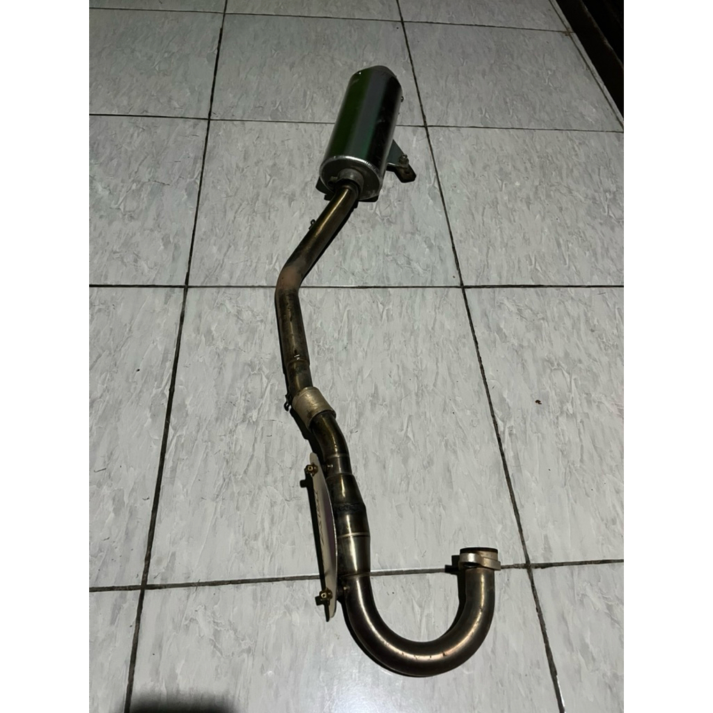 knalpot Bpro untuk Klx Dtracker