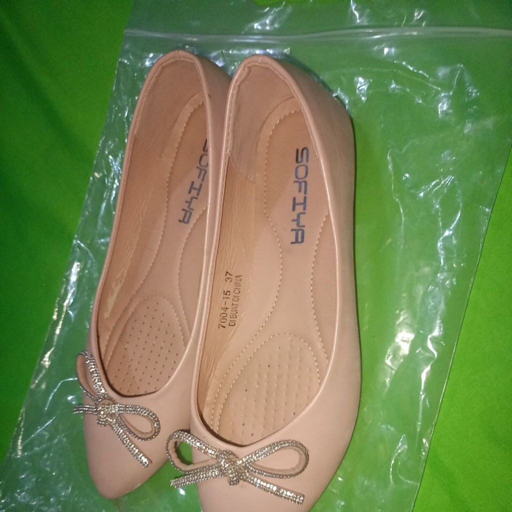 flat shoes merk sofiya