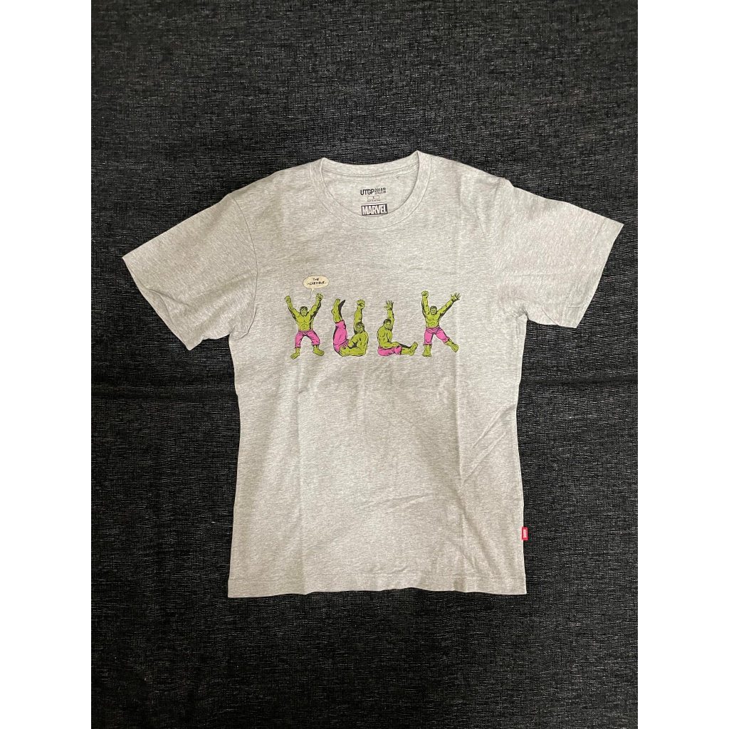 [Preloved] UNIQLO UT Marvel Hulk Graphic T-Shirt