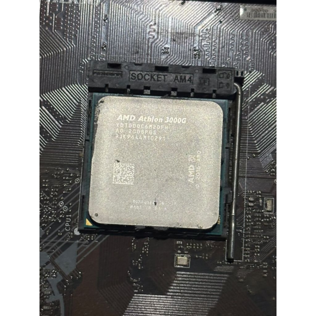 mobo a320matot prosesor amd athlon 3000g