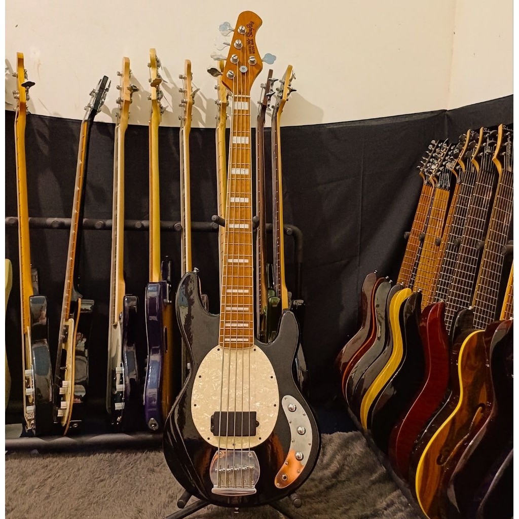 Bass Elektrik 5 String Musicman StingRay.., Bass Elektrik Musicman StingRay Senar 5