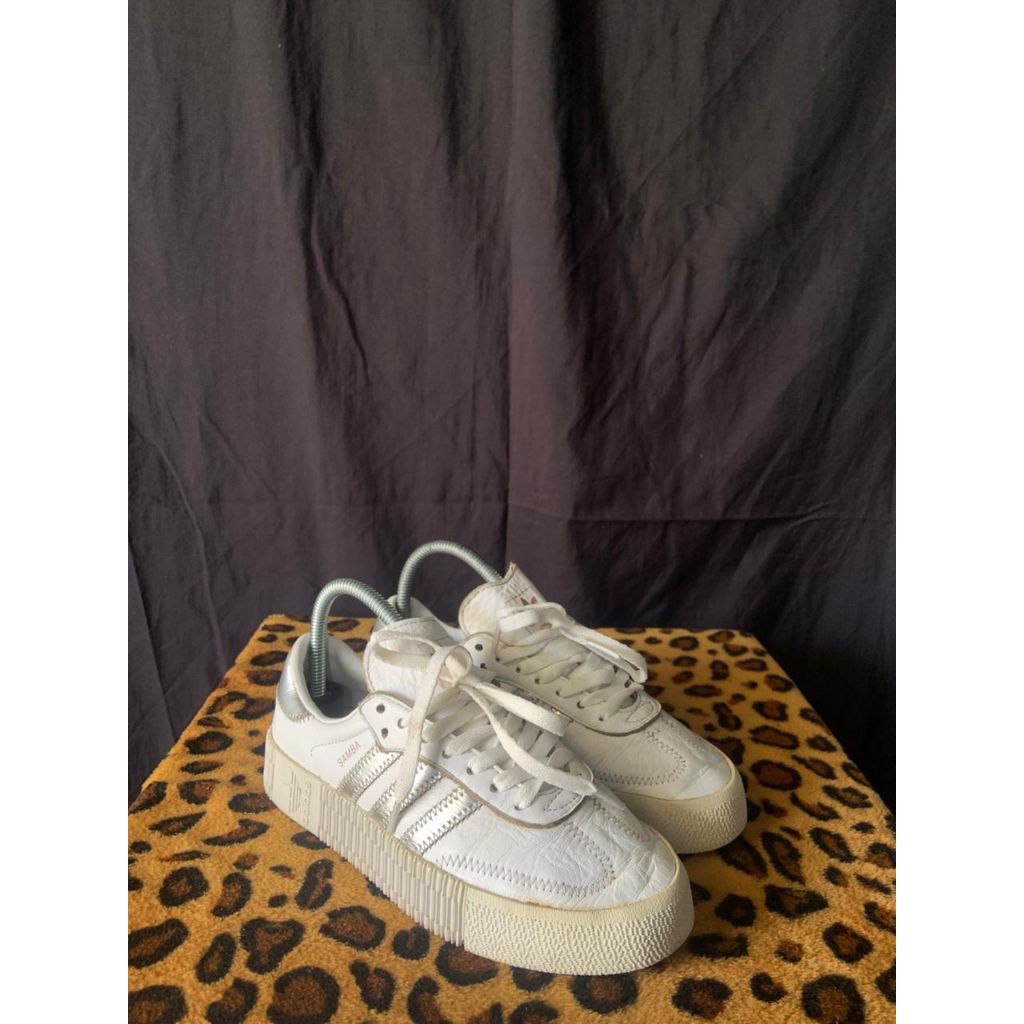 sepatu preloved size 36