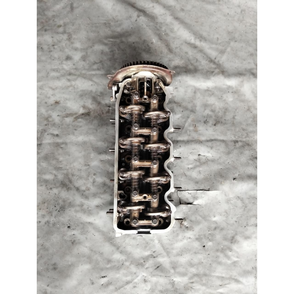 DEKSEL CYLINDER HEAD COLT L300 BENSIN 4G32 CYLONE 1600 CC ORIGINAL