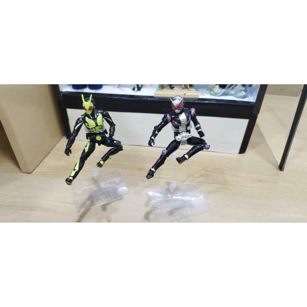 Action Figure Kamen Rider RKF Zero One & Zi-O original