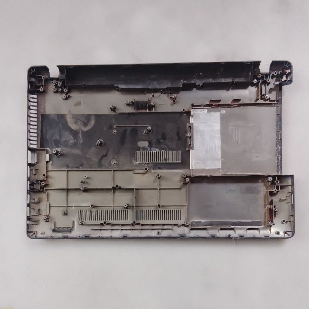 Casing Laptop Asus X550Z