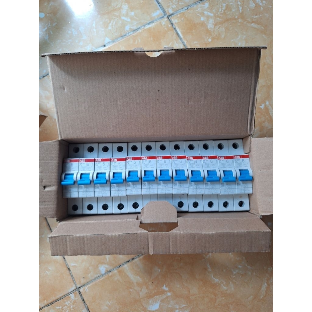 mcb abb pln 2a 4a 6a redy original