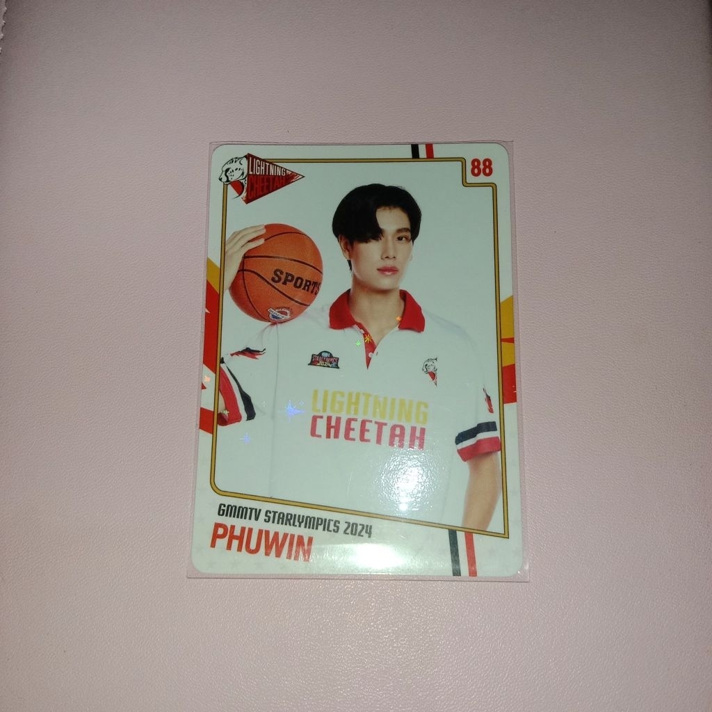 CC GMMTV PHUWIN STARLYMPIC 2024 PUTIH