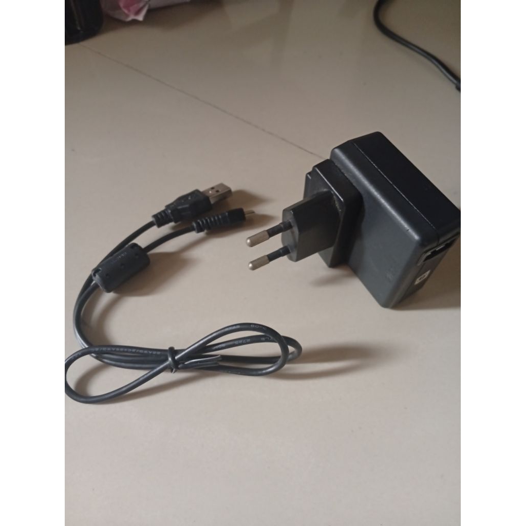 Adaptor & Kabel Bekas for Digicam Nikon S3000 S3100 S3200 S3300 S3400 S3500 S3600 S3700 - Preloved