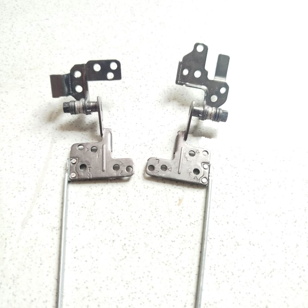 Engsel Hinge Laptop Acer Aspire es1 432 432g es1-432 es1-432g
