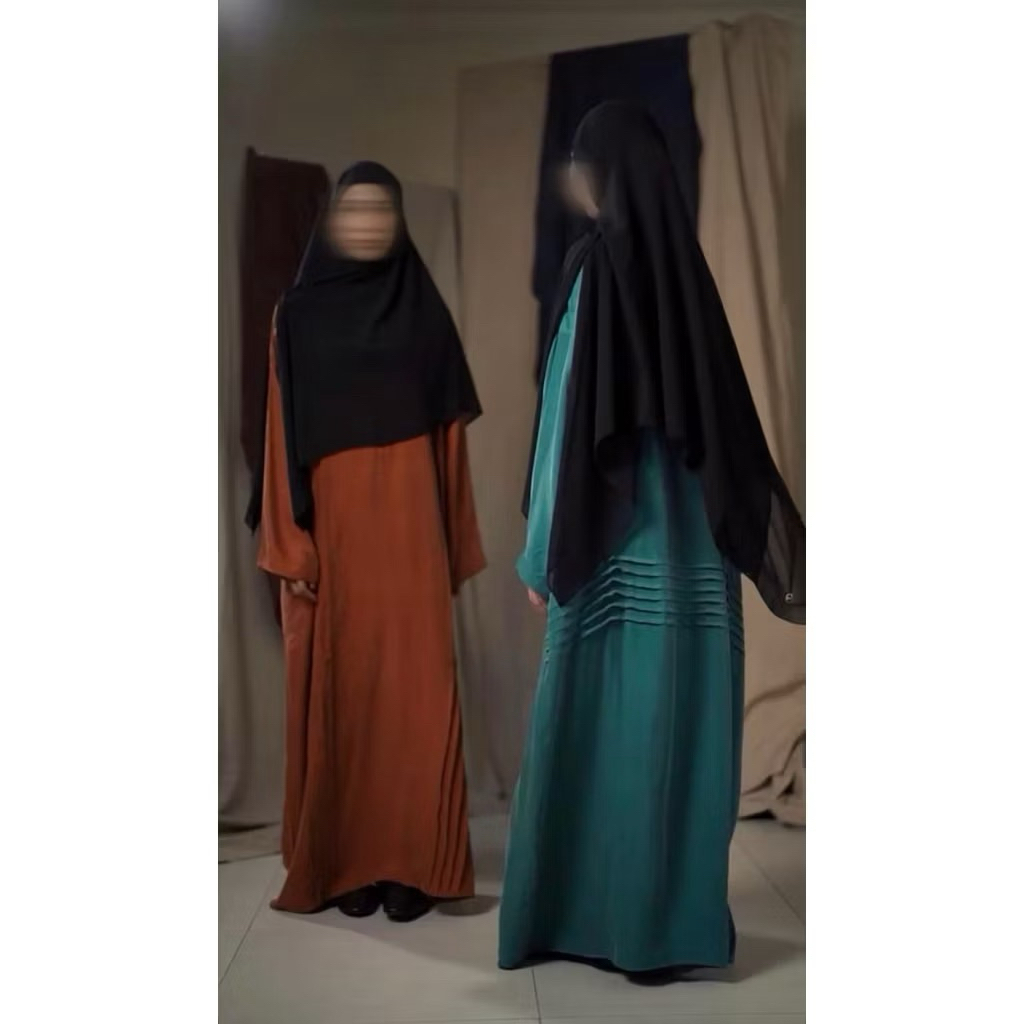 TAZA TEEQA BASIC preloved