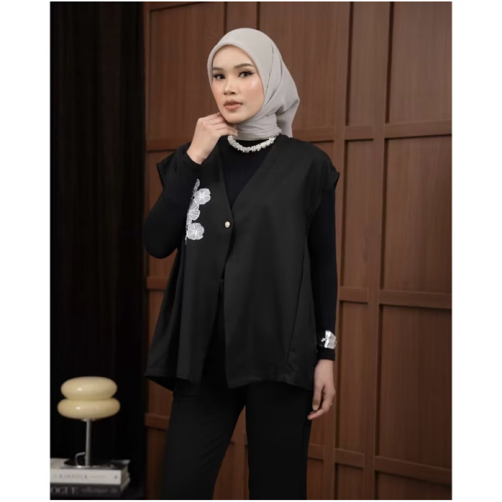 Outer by Mayoutfit