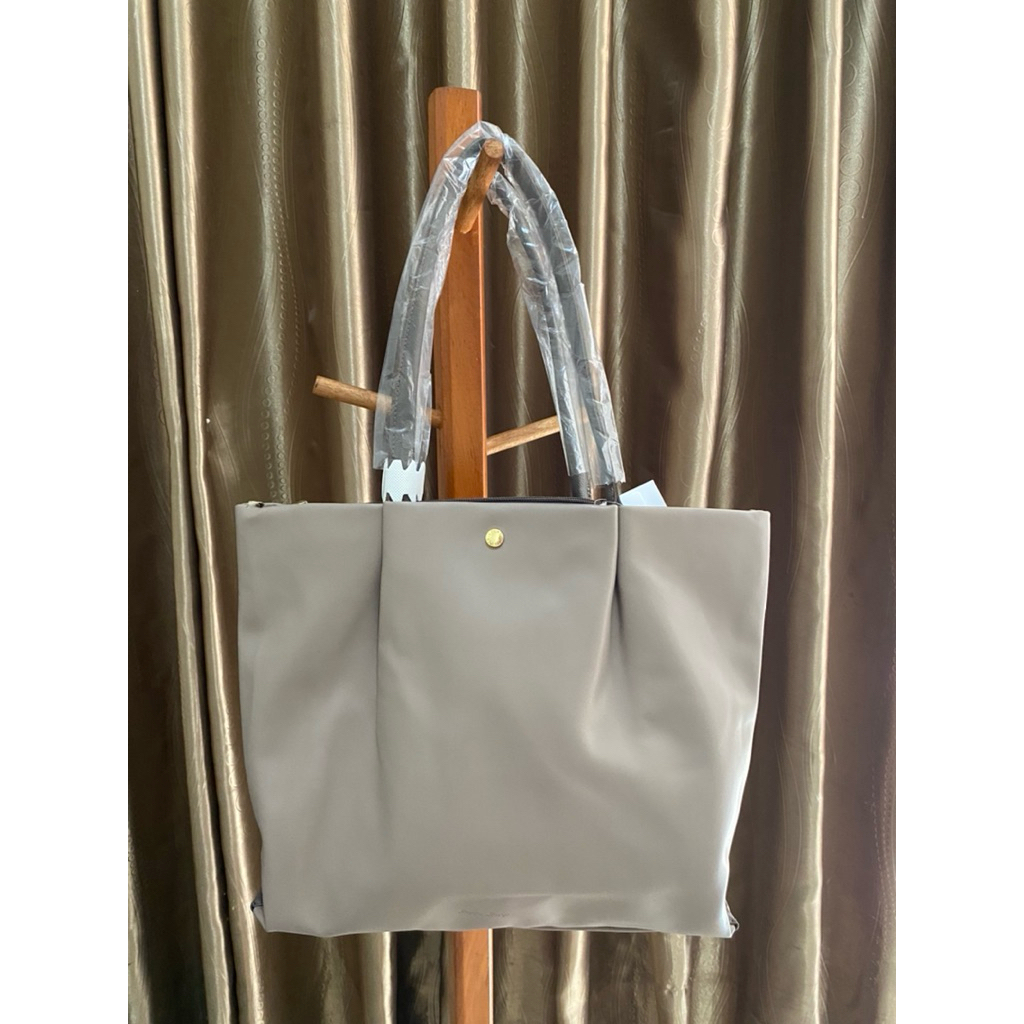 Anello Legato Largo Leather Totebag