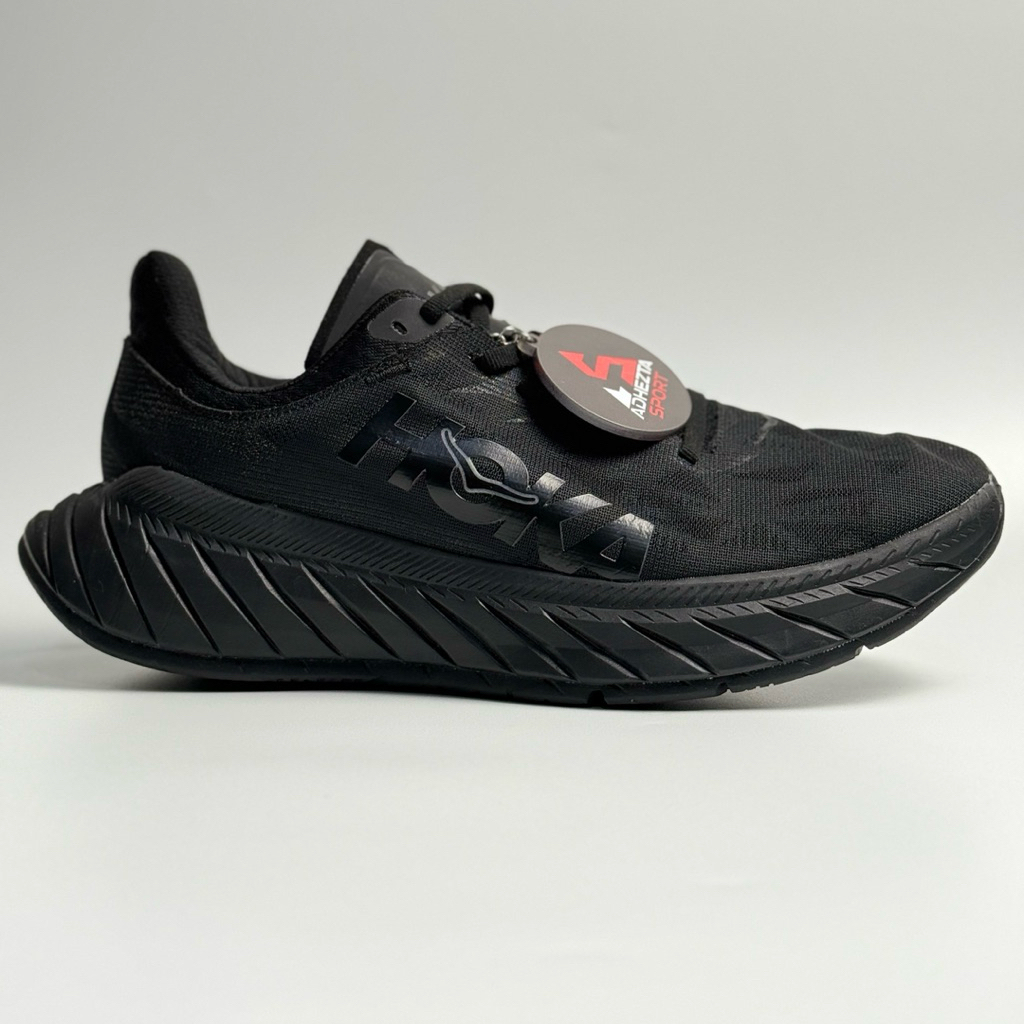 Sepatu  Pria Hoka Carbon X 2 Triple Black