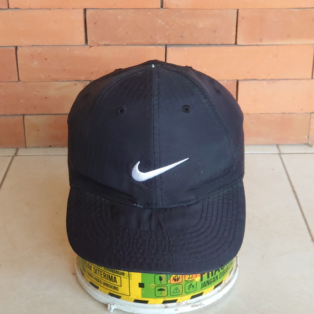 TOPI RUNNING NIKE ORIGINAL