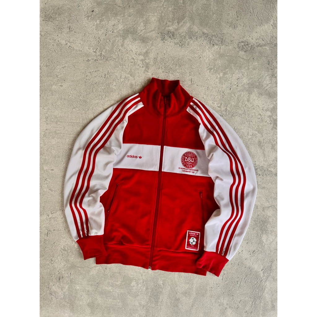 tracktop adidas negara denmark