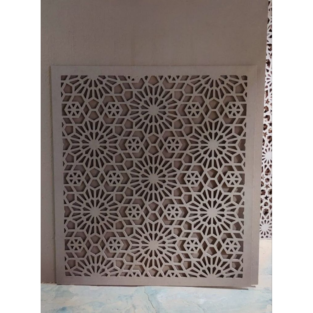 ornamen dinding masjid grc