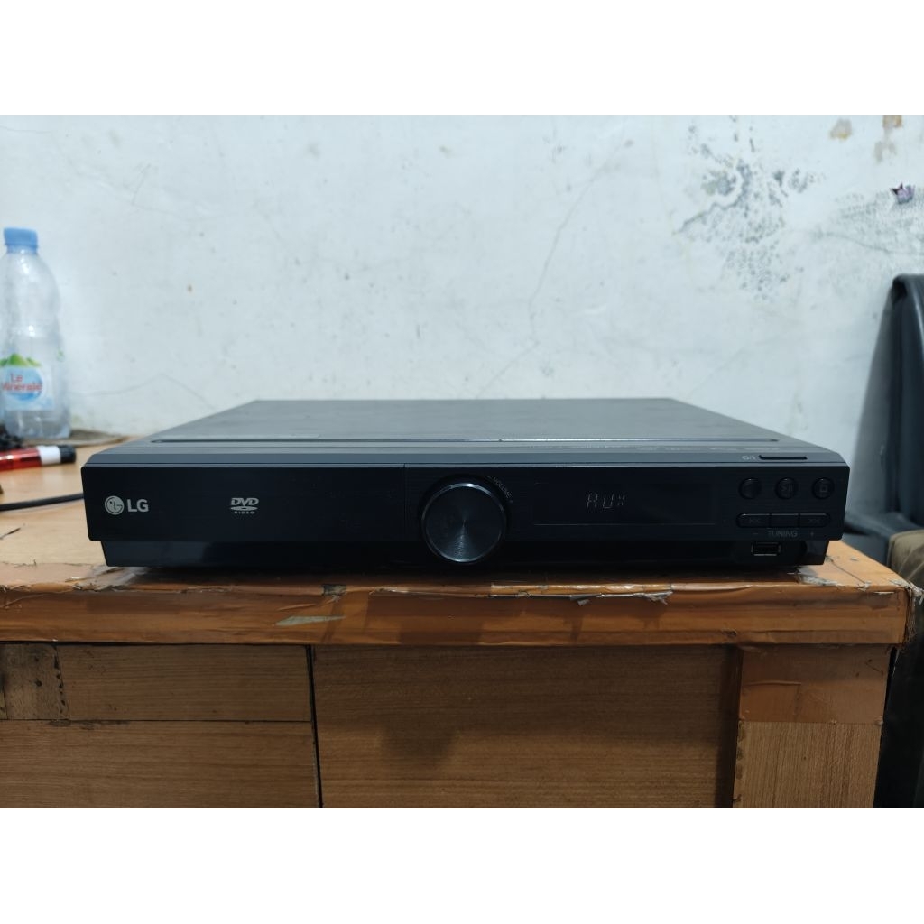 dvd home theater LG DH3140S