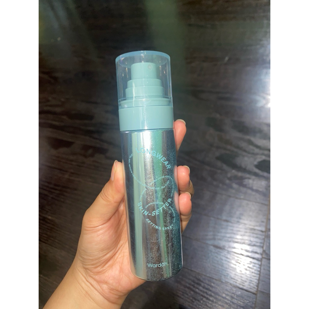 setting spray wardah