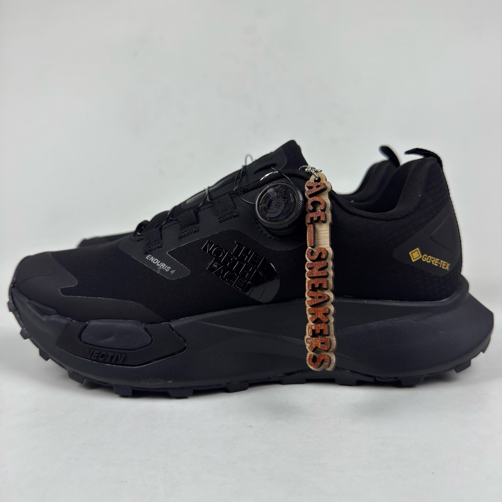 SEPATU TRAIL RUNNING HIKING T-N-F VECTIV ENDURIS 4 GTX TRAIL RUNNING BLACK